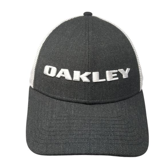 Oakley Snapback Trucker Hat Gray One Size Mesh Back Colorblock New Era - Picture 1 of 9